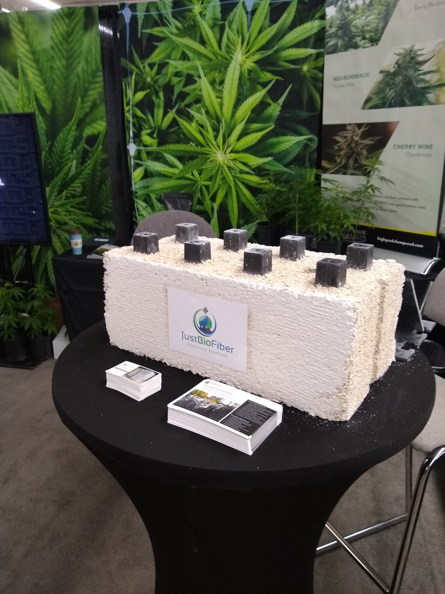 justbiofiber's tweet photo. @NoCoHempExpo is booming...Shout out to Santa Fe Farms and High Grade Hemp for putting our block out! https://t.co/qC60wt6KRB