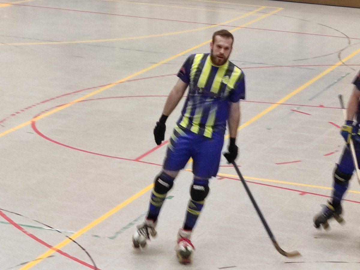 🏑 #OKNCAT grup 2 <a href="/CHVilaseca/">ClubHoquei Vila-seca</a> 0 - <a href="/HpTona/">H.P. Tona</a> 2, 2n gol visitant obra de @paucarbonellr