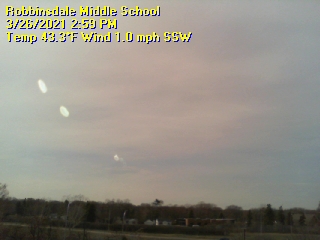 RMSWeather's tweet image. 3:00 PM 43.3F Feels 39.4oF | Baro 30.009 in. -0.017in./hr | Wind S 3.0 mph Max 12 | Rain 0.00 in. | #robbinsdale #mnwx rms-weather.rdale.org/text.php