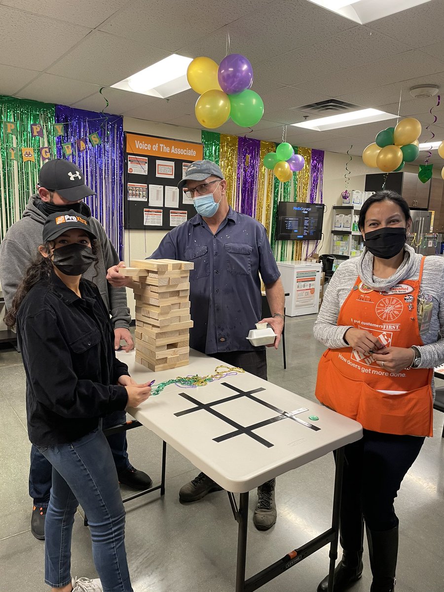 Celebrating With our associates. Success sharing 2021 #MardiGras2021 <a href="/Hd1083/">1083_HD</a> <a href="/BobbyMa35104646/">Bobby Marks</a> <a href="/NoemiCeja4/">Noemi Ceja</a> <a href="/ruthy_mckenna/">ruthy</a> <a href="/VelaSulema/">Sulema Vela</a>
