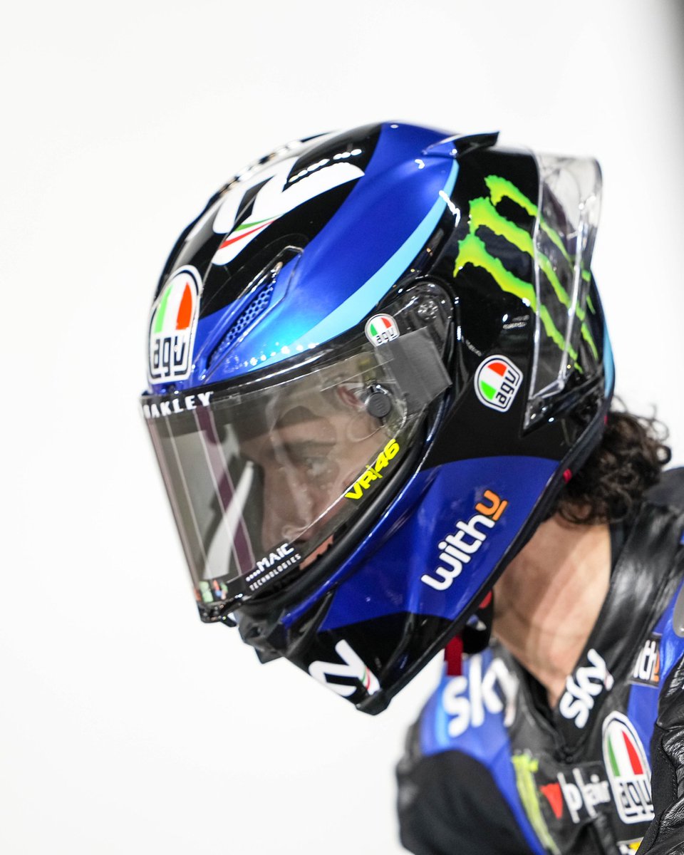 VRRidersAcademy's tweet photo. Day1 #Moto2 π
#Cele13 P19 2'00.096 +1.137
β± Combined Free Practice Times FP1+FP2
#QatarGp
@SkyRacingTeam https://t.co/9I7Pa6uFJf