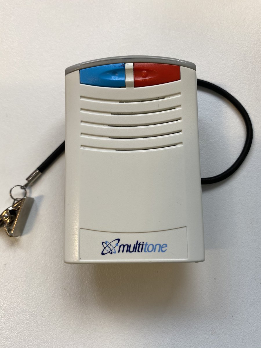 Alex Thompson tweet media