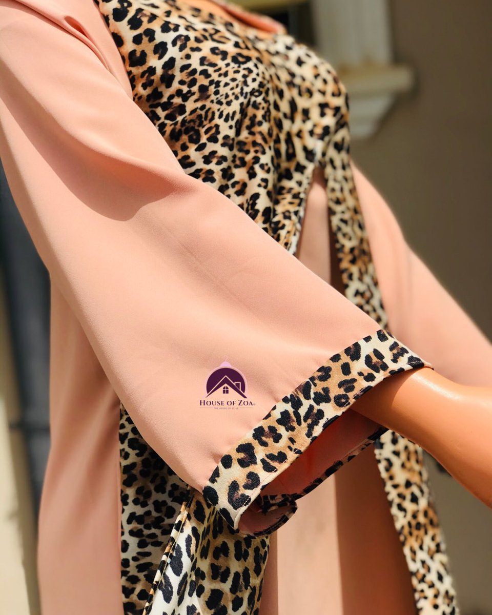 houseofzoa's tweet photo. Meet the MAHBUBAH outfit!!!✨
Non-detachable Abaya Kimono 🔖
Price: #7000
You can always choose your preferred color of choice. Just send us a Dm.
Gracias!
_
_
_
#abayafashion #kimono #modestyfashion #hijabinspiration #fashiondesigner #nationwidedelivery #TGIF https://t.co/l4kEhAK0uA