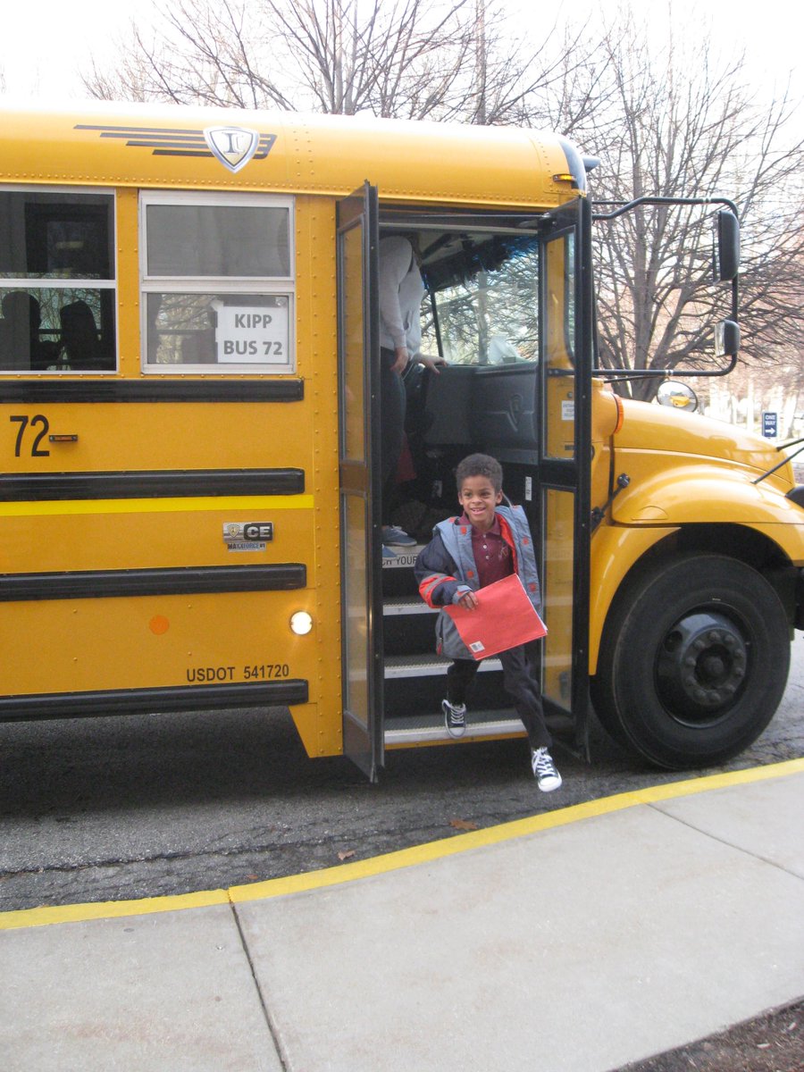 As spring activities begin, we can't help but reminisce to when little buddies got to explore their college campus with their mentor. We can't wait until we can safely resume in-person activities and see the excitement on their faces as they hop off the bus for activity!