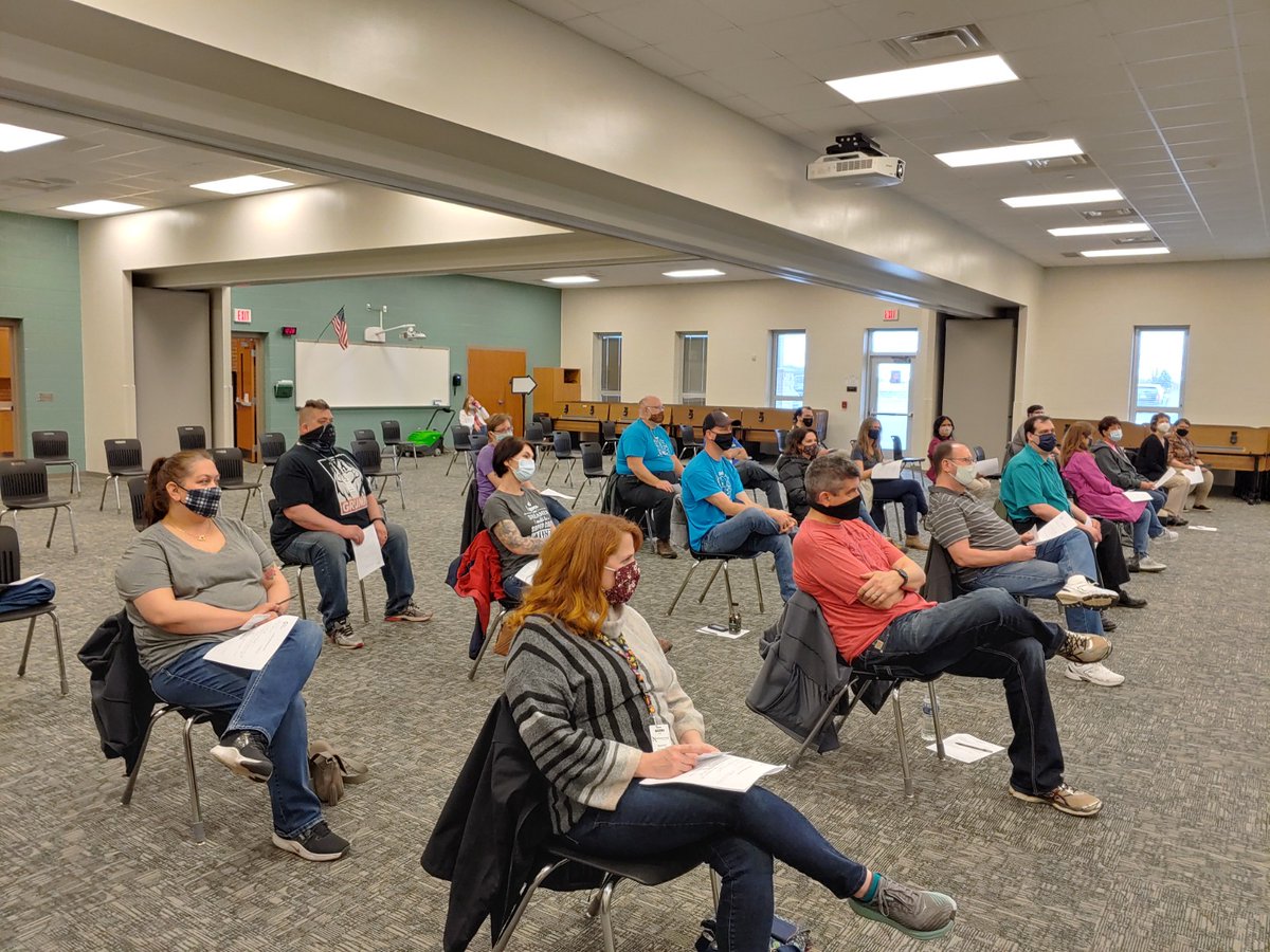 Pres_Thomson's tweet photo. Thankful to get my second shot today. Props to Tim Meister at Four County for hosting us, Dan Burklo at NSCC for assembling us and Joy Ermie for her leadership at Henry County Health Department.  Today, over 700 got their second shot as we get Henry County over 30% vaccinated. https://t.co/1YUH1q6m7M