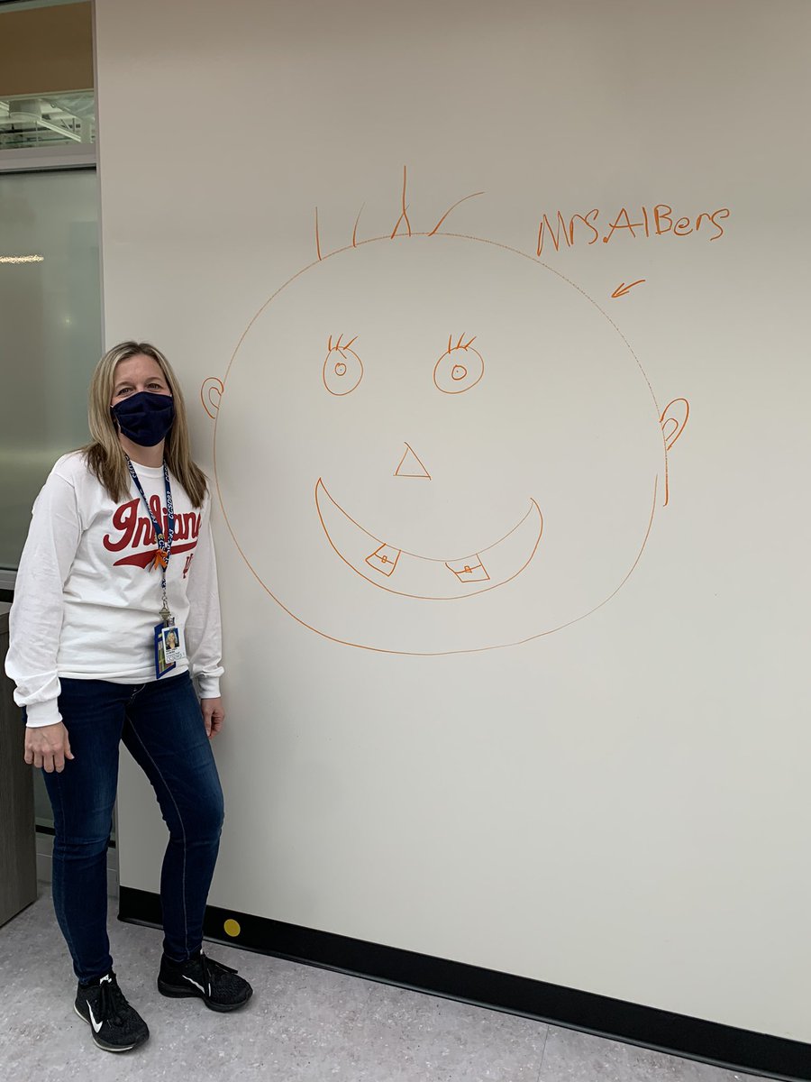 Sometimes it’s about meeting students where they are and having fun. Thanks for making their day @msfitzgerald5! <a href="/ErinAlbers1/">Erin Albers</a>, I see the resemblance! 😂🤣 #wearejayhawks #ccsd93