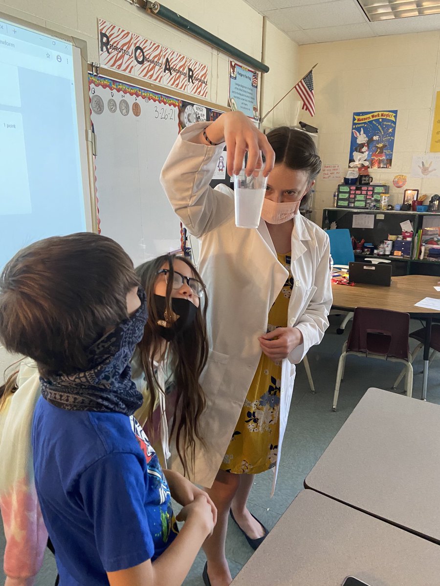 Thank you Ms. Overstreet for showing us some fun science experiments!⁦<a href="/AmeliaElem/">Amelia Elementary</a>⁩ #science #handsonlearning