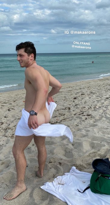 Hi. Discount on my only fans for the next 24 hours😝 Something fun this Sunday😘   https://t.co/ScKBmAujZH