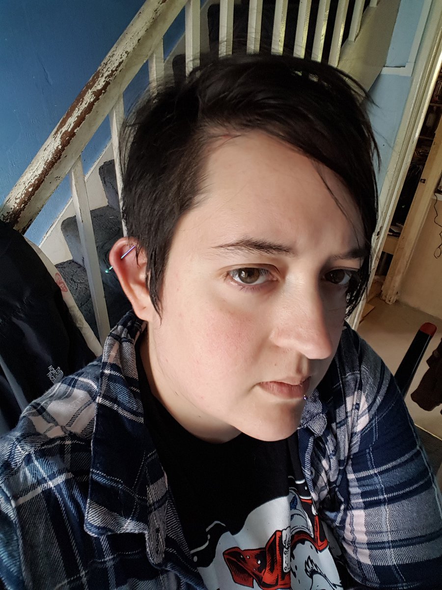 Geek__Mind's tweet photo. Great to see #nonbinarystreamers trending! @Awerka was the first non-binary person I ever met and I love having them in my life. It would mean the world if you would go give them all the support in the world. 

#TwitchStreamers #smallstreamer 

https://t.co/HnhGNYAwmY https://t.co/4exT3iKVjY