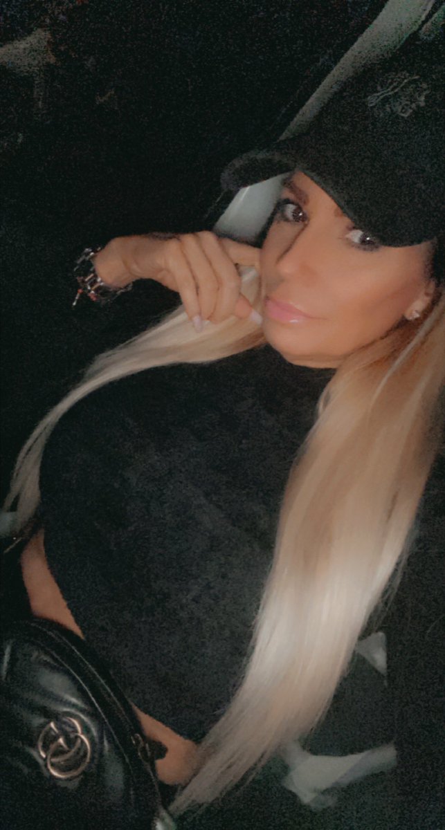 PiaRizza's tweet photo. Hey 😘 https://t.co/BkSgDXr6VC