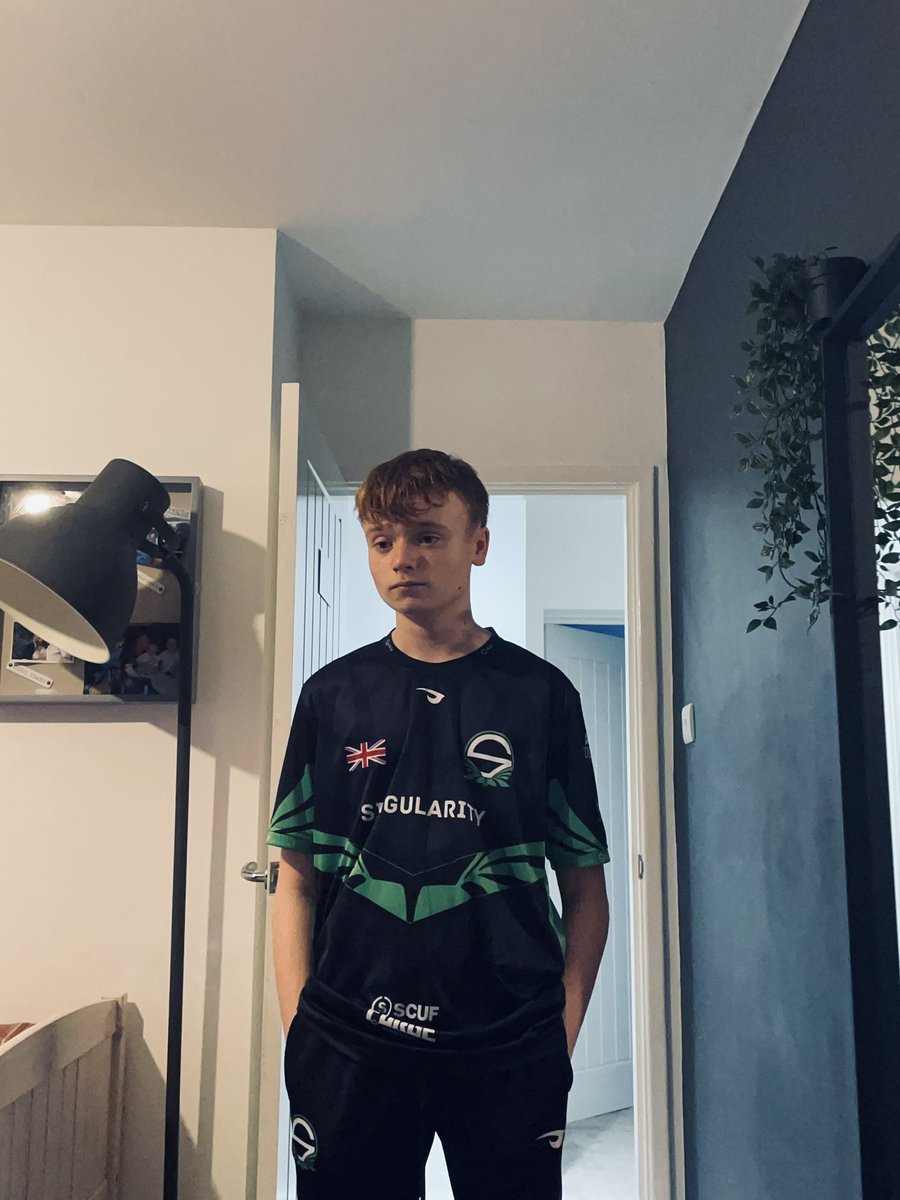 TomiiFN's tweet image. .@SNG_Esports 💚🤩
