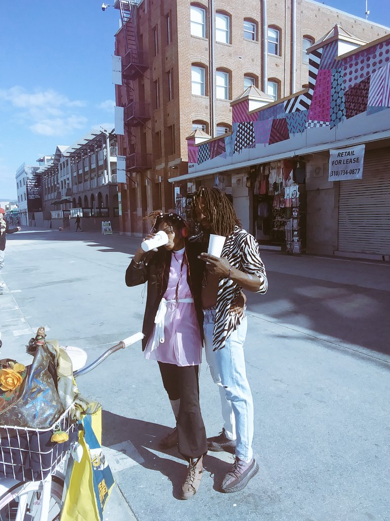 theMarqueta3's tweet image. .@primalgk / w #daGodkiki 😭🚬📝