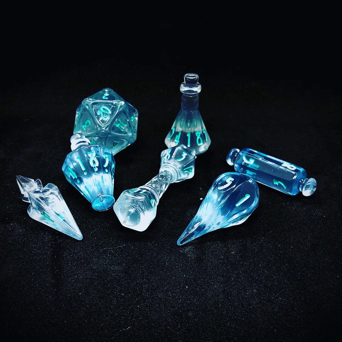 DM Jeremy tweet media