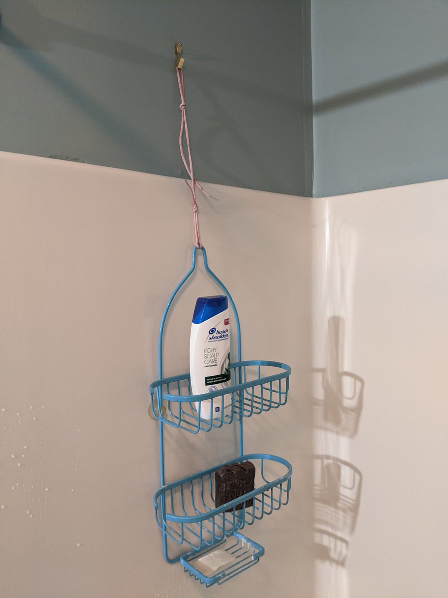 DireGray's tweet photo. Soap holder would not stay up and kept waking me up when it fell. So I fixed it on a shoestring budget literally! #heyitworks https://t.co/cxHDll3nOa