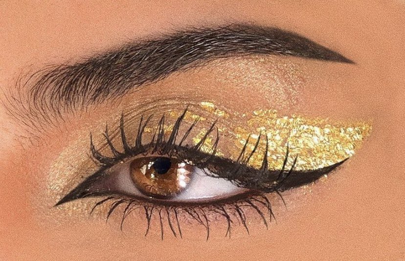 badestoutfit's tweet photo. eye makeup look https://t.co/4IQO0ZB46B