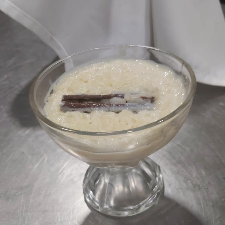 LosTorneros's tweet photo. Que preferís, la deliciosa tarta de 2 chocolates o un riquísimo arroz con leche?

Prueba nuestros postres caseros !

Bar Restaurante Los Torneros
Pol. Ind. El Torno. Ronda de los Torneros, 55 ( junto a I.T.V.)
#barlostorneros #apoyaalahosteleria #ayudanosaseguir  #postrescaseros https://t.co/Q4GeJVqmzn