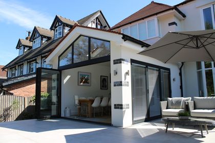 EPM_BuildingLtd's tweet photo. As a professional builder we have public liability, all risks insurance and are a member of @fmbuilders & @TrustMarkUK . We also have highly skilled tradespeople carrying out our work. #Professionalbuilder https://t.co/mRFi1KriAg