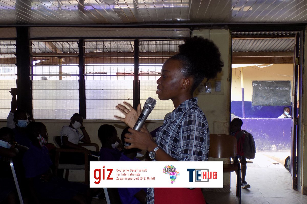 TarkwaHub's tweet photo. In partnership with @AfricaCodeWeek and @CamdenTrust and funding from @giz_gmbh are organising a digital workshop in selected school within the Tarkwa Nsuaem Municipality to introduce the girls to the digital world.
#tedimpact #SDGs #eskills4Girls #TechNeedGirls #GirlsinIT https://t.co/YXPPwzRxcP