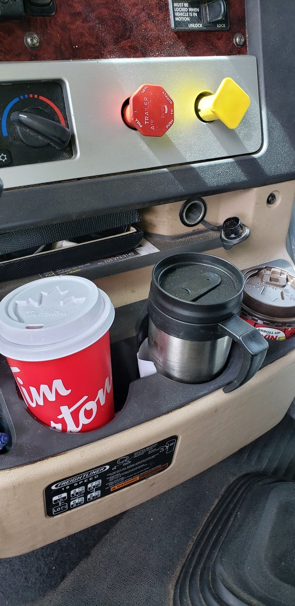 MySpringflo's tweet photo. So happy to win a #rolluptherim refillable cup..except we can refill it ...not even the coffee I ordered #putitinthecup #moregarbage #blamecovid another casualty of covid ,we've lost or common sense #stopthemadness https://t.co/3LWfSg7G4d