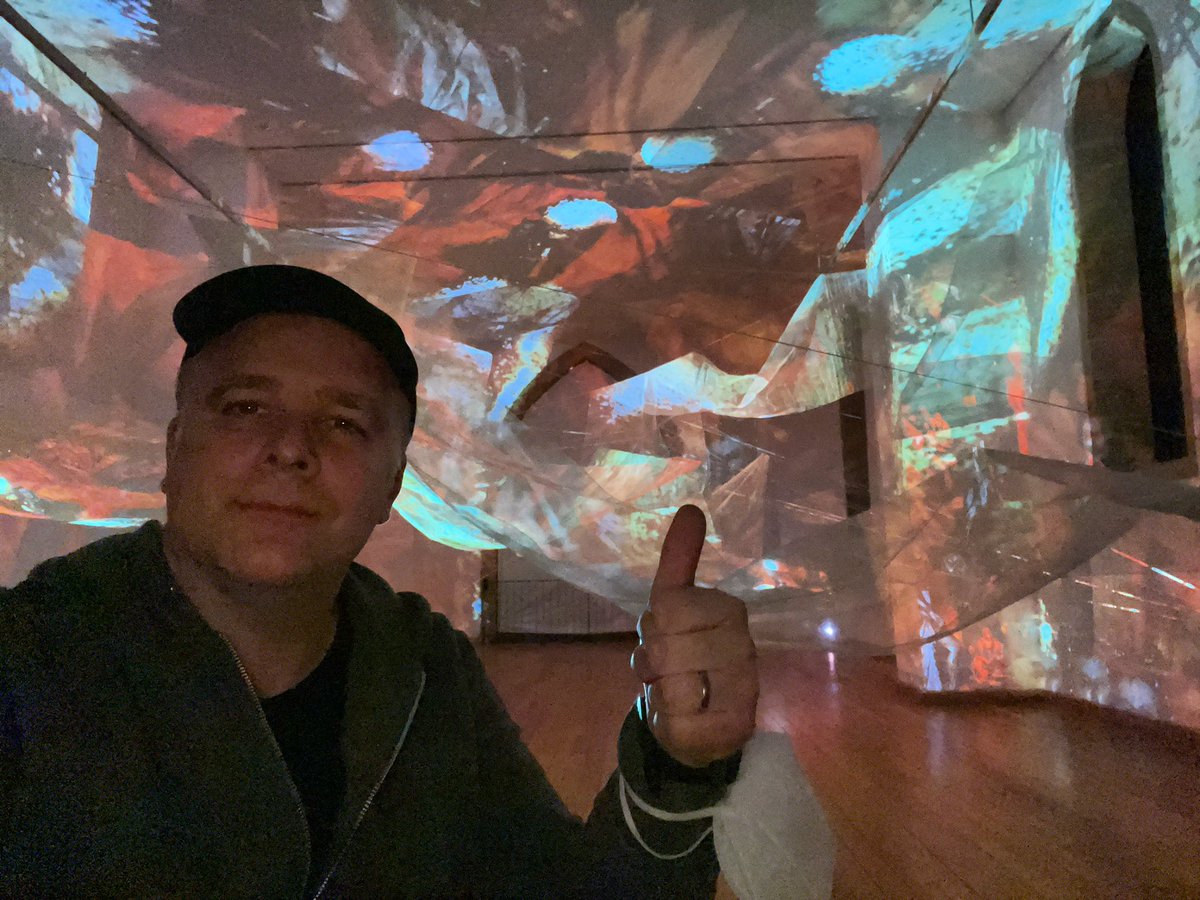 videogeist's tweet photo. Finished setting up my installation “Nun aber seid ihr Licht. Elisabeth“ at Museum Predigerkirche in Eisenach - starting soon
#Elisabeth #thüringen #elisabethvonthüringen #elisabeth800 #predigerkirche #elisabethvonthueringen #thueringen #projectionmapping #videoinstallation https://t.co/rIhmz5je3b