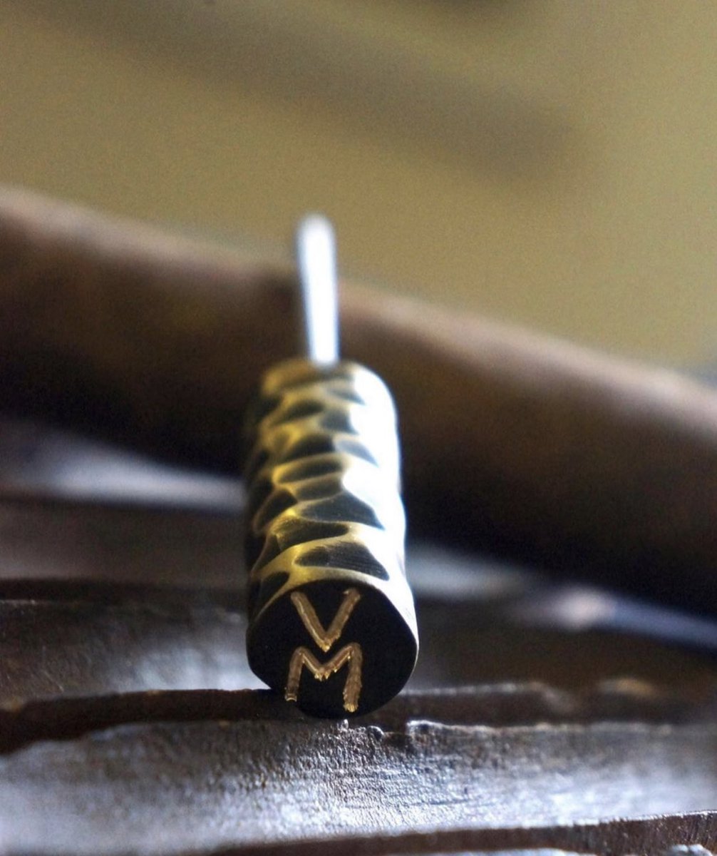 TLE_podcast's tweet photo. since we all have those moments where we feel like we want to burn the tip of our fingers because the cigar is sooooo good. 
Go check out @vicemerchant and their new release of brass cigar Nubbers. by a talented blacksmith and artist, John McGee. ⁣#sponsored https://t.co/mlJJIpuR01
