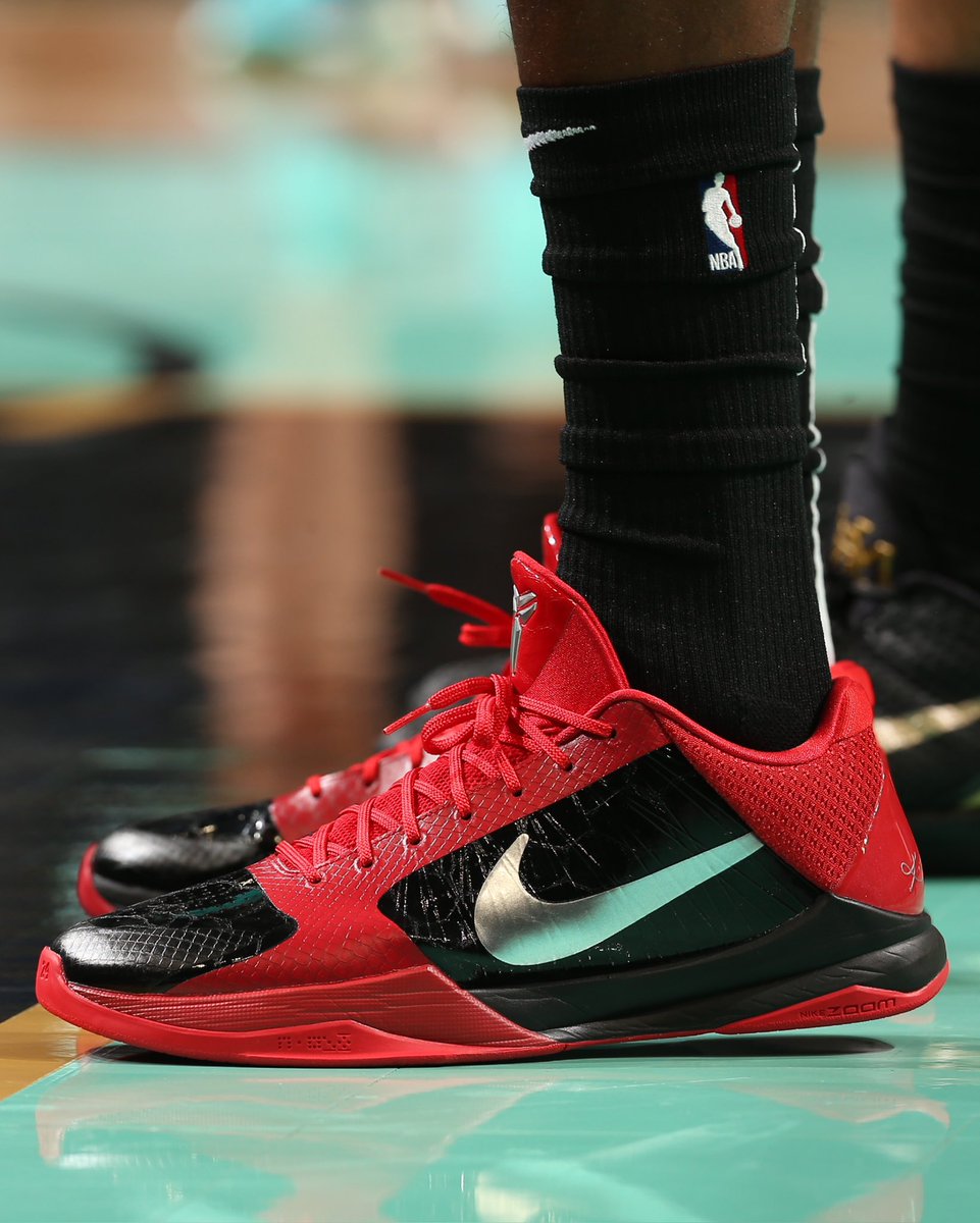 Slam Kicks On Twitter Nba Champion Trevor Ariza In An Amazing Kobe 5 Pe 09 Lakers Don T Win Without Ta On That Roster