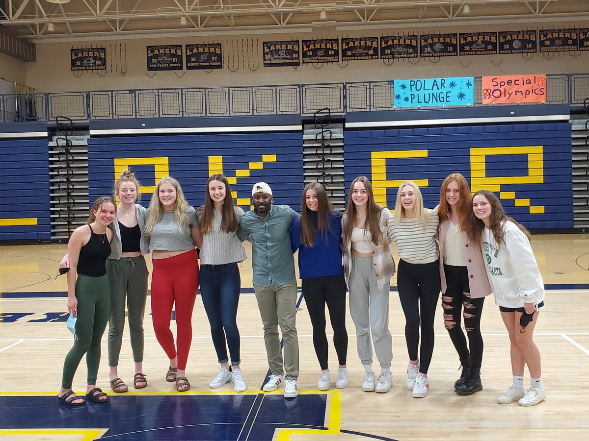 PLGirlsHoopsFan's tweet photo. Tonight was our PL Girls Basketball Banquet!  Last time together this season!  💛Good luck to all the seniors! 💙#1Program1Goal #TogetherONLY @PLHSBBallGirls https://t.co/wD6cZMpElm