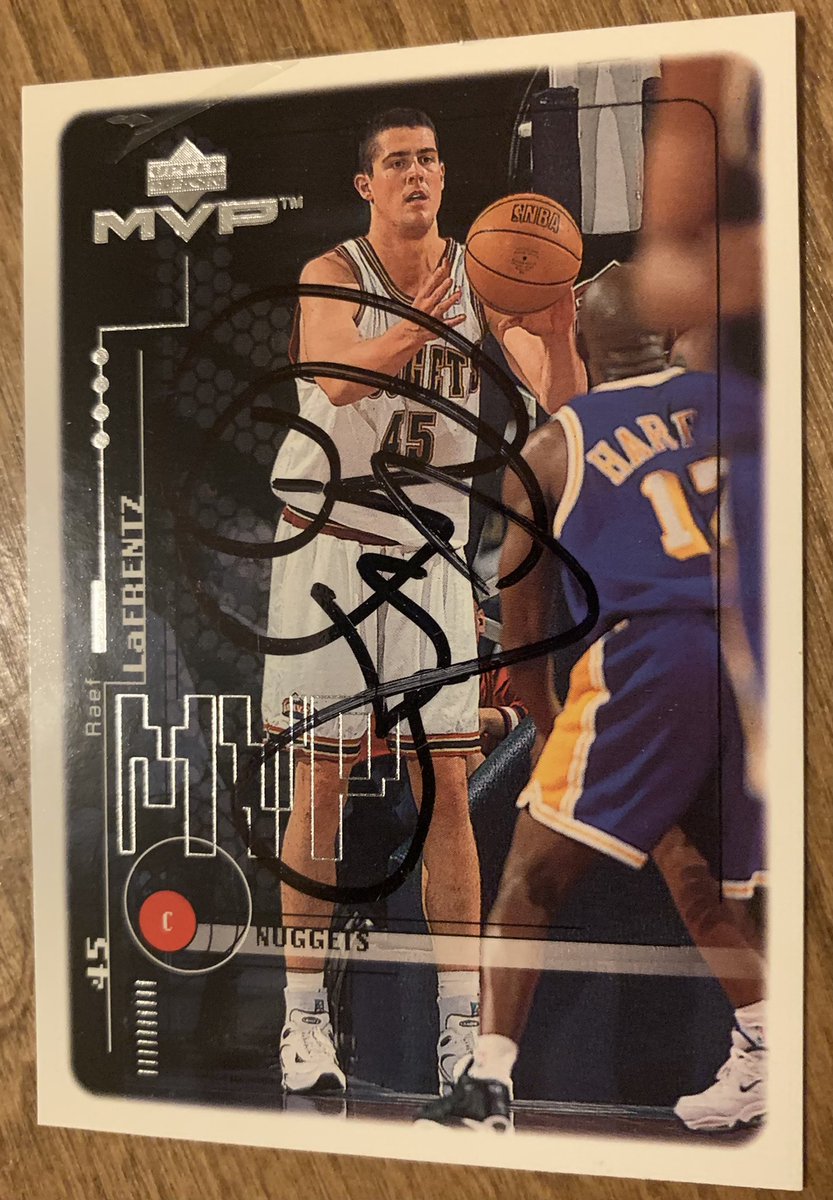 BrentSchuster's tweet photo. @NateKreckman Found my autographed "Raef LaFrentz throwing an inbounds pass" card. Definitely competes with your Treadwell. #CommonCards #actionpacked https://t.co/fh2igdfvzZ