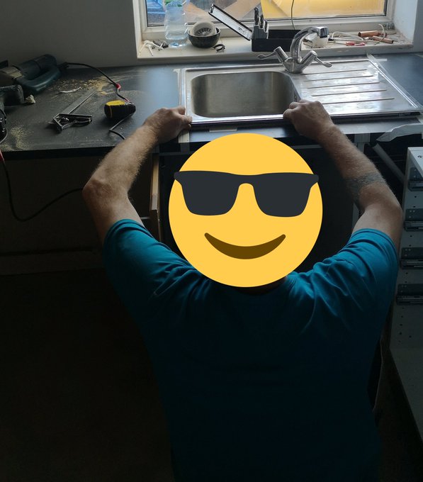 Having my kitchen fitted today. &pound;1200 for all my new worktops and cupboards.  Do something nice for your<a href="/tag/realloyalfans"class="tags"><span>#realloyalfans</span></a>