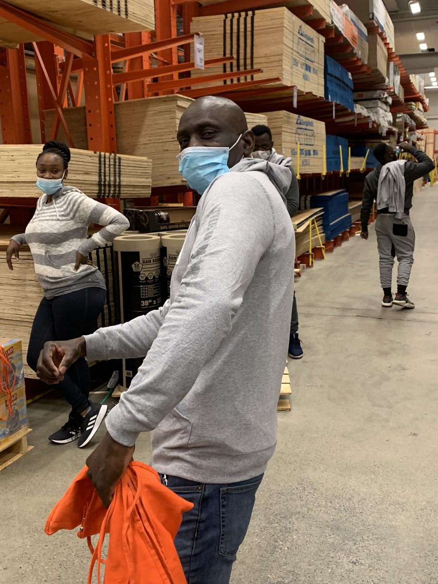 2602Watertown's tweet photo. You get a hoodie! You get a hoodie! Everyone gets a Hoodie!! #successsharingweekend! @homedepotKen @ShautEd @Mike_Attar @rodick_annette https://t.co/YFdJm8wjrO