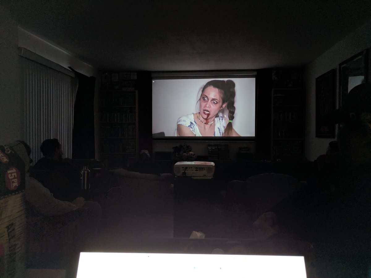 LordBattle2's tweet photo. This is some fucked up paranormal shit.

#UFF24hr #possession2 https://t.co/JmbE2OPopH