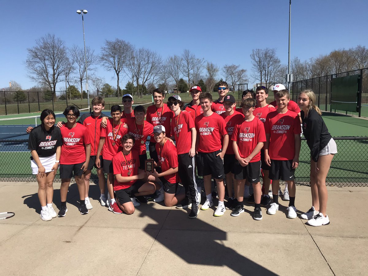 SeanKembell's tweet photo. Congrats @BHSPirateTennis on the victory at the Republic JV invitational! Elijah and Diego: 1st place flight 3, Josh and Jake 2nd place flight 1, Gavin and Chase: 3rd place flight 2, Andrew and Alvin: 3rd place flight 3. Thank you Republic for hosting! @BHSPirateSports #vamos https://t.co/fIhUIMVD5D