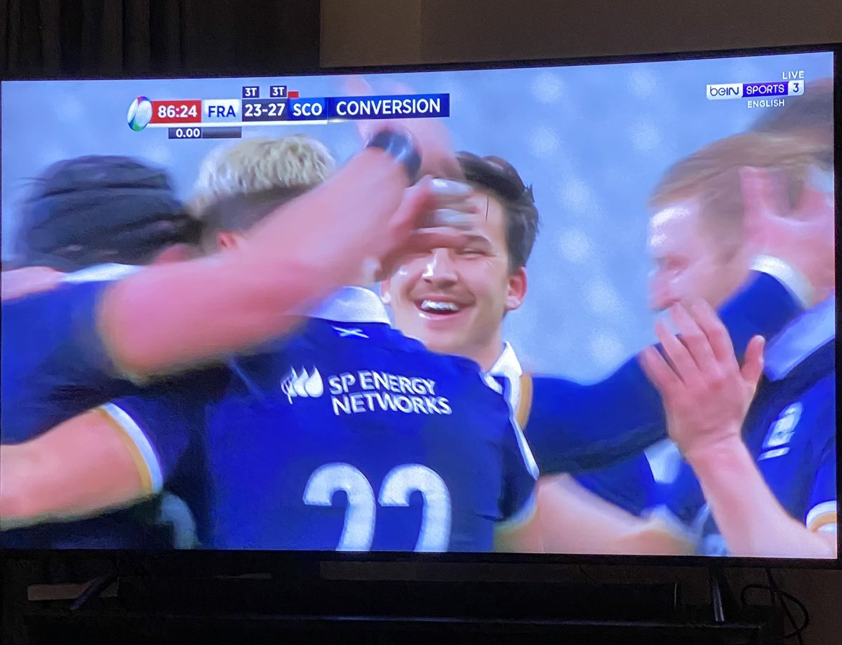 Yessss!!!! Go Scotland!!
.
.
.
#guinnesssixnations #scotland #scotlandrugby #scotlandteam #proudscotland #rugby #watchingfromadistance
