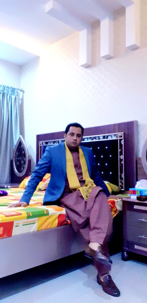 SyedG34719259's tweet photo. " اسم اللہ سے علم لدنی کھلتا ہے جس کے پڑھ لینے کے بعد کسی اور علم کی حاجت نہیں رہتی -" https://t.co/jy7RY56XzV