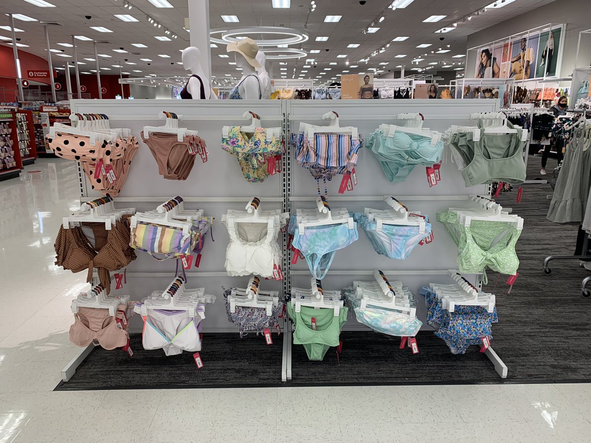AlexandraLeeeee's tweet photo. @jeffreyddavis1 #justkeepswimming #T2106 https://t.co/4kbCXe8CpE