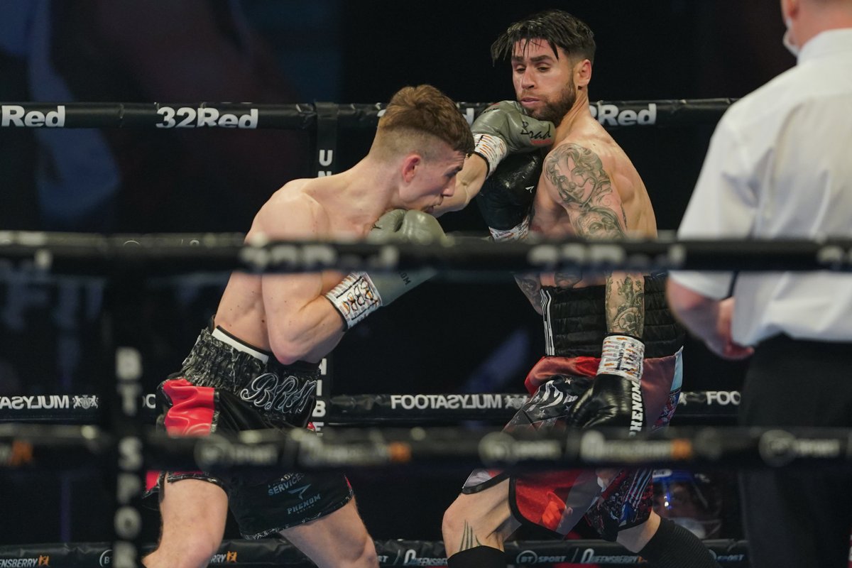 FrankWarren's tweet photo. Brad 'The Blade' Foster moves to 14-0-2 with tonight's win over Alvaro Rodriguez ☝️
#FosterRodriguez https://t.co/uDShuw5LMv
