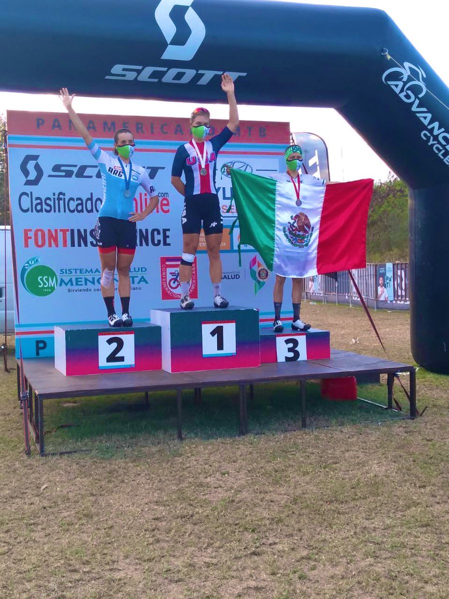 #AlMomento 

Medalla de Oro 🥇 y puntos en el ranking de la UCI  para el mexicano <a href="/GerardoUlloa96/">Gerardo Ulloa</a> en la prueba del Short Track del Campeonato Panamericano de MTB 2021 en Puerto Rico 

<a href="/campuzdc/">Daniela Campuzano</a> consigue medalla de bronce para su país, este domingo se corre el #XCO