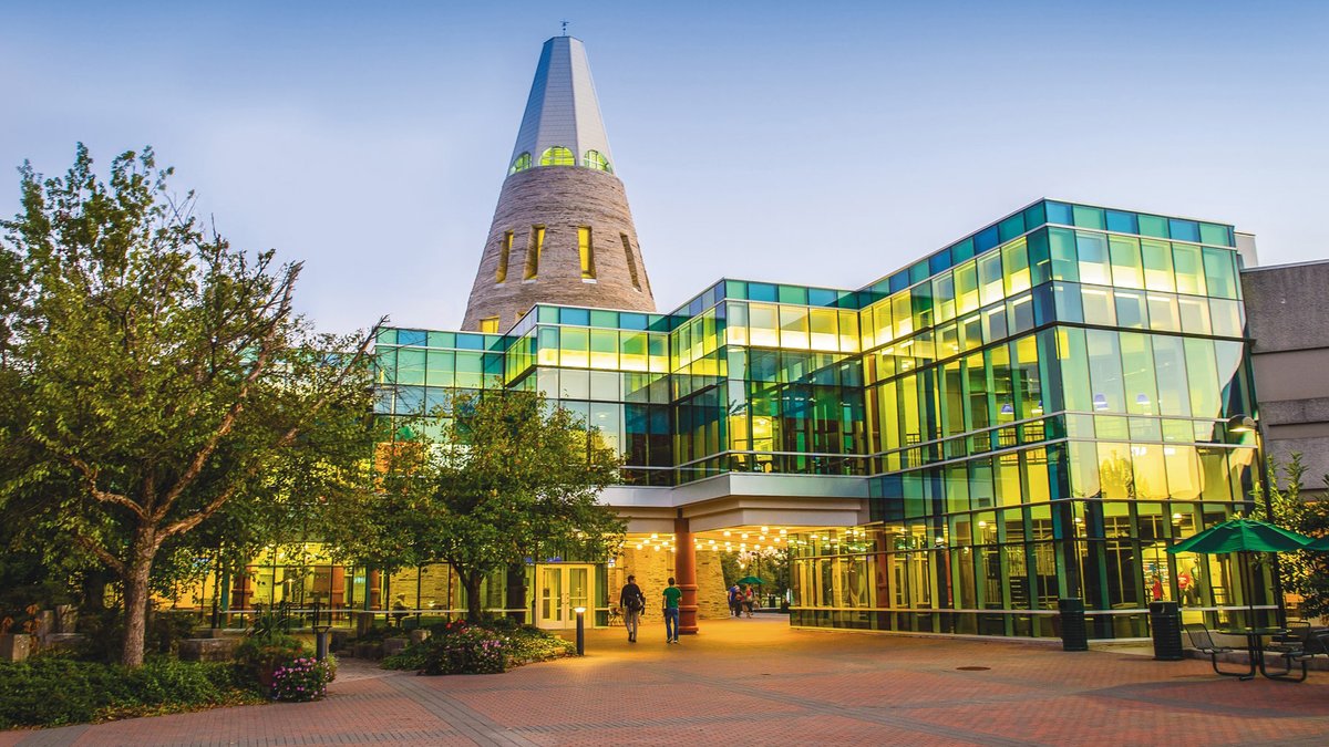 In 2020, the <a href="/usircob/">Romain College</a> at <a href="/USIedu/">University of Southern Indiana</a> received a grant from Elevate Nexus to support entrepreneurial activities. We are proud of the work <a href="/ElevateIN/">Elevate Ventures</a> does in our area. If you're a local entrepreneur, contact us for an introduction with our local Elevate entrepreneur-in-residence.