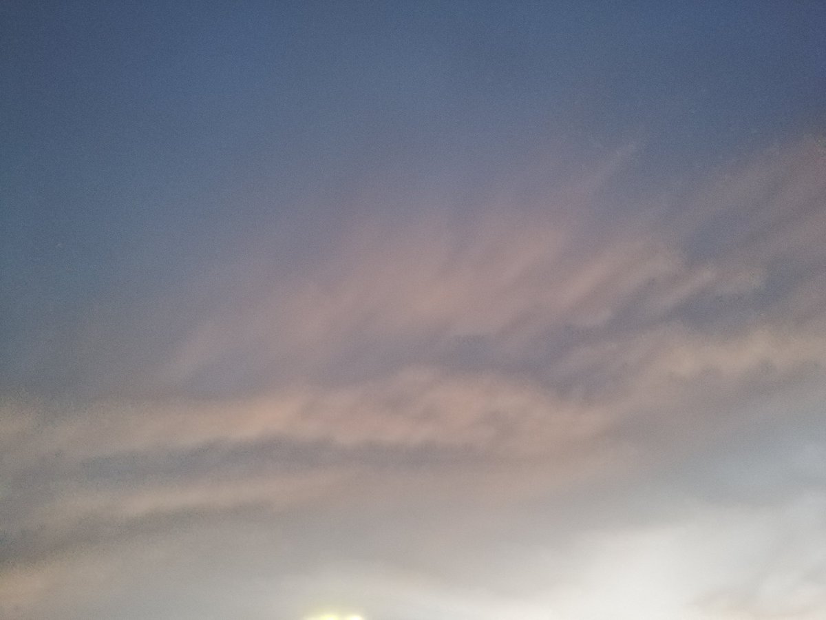 Hrm248's tweet image. 幻想的な夕日