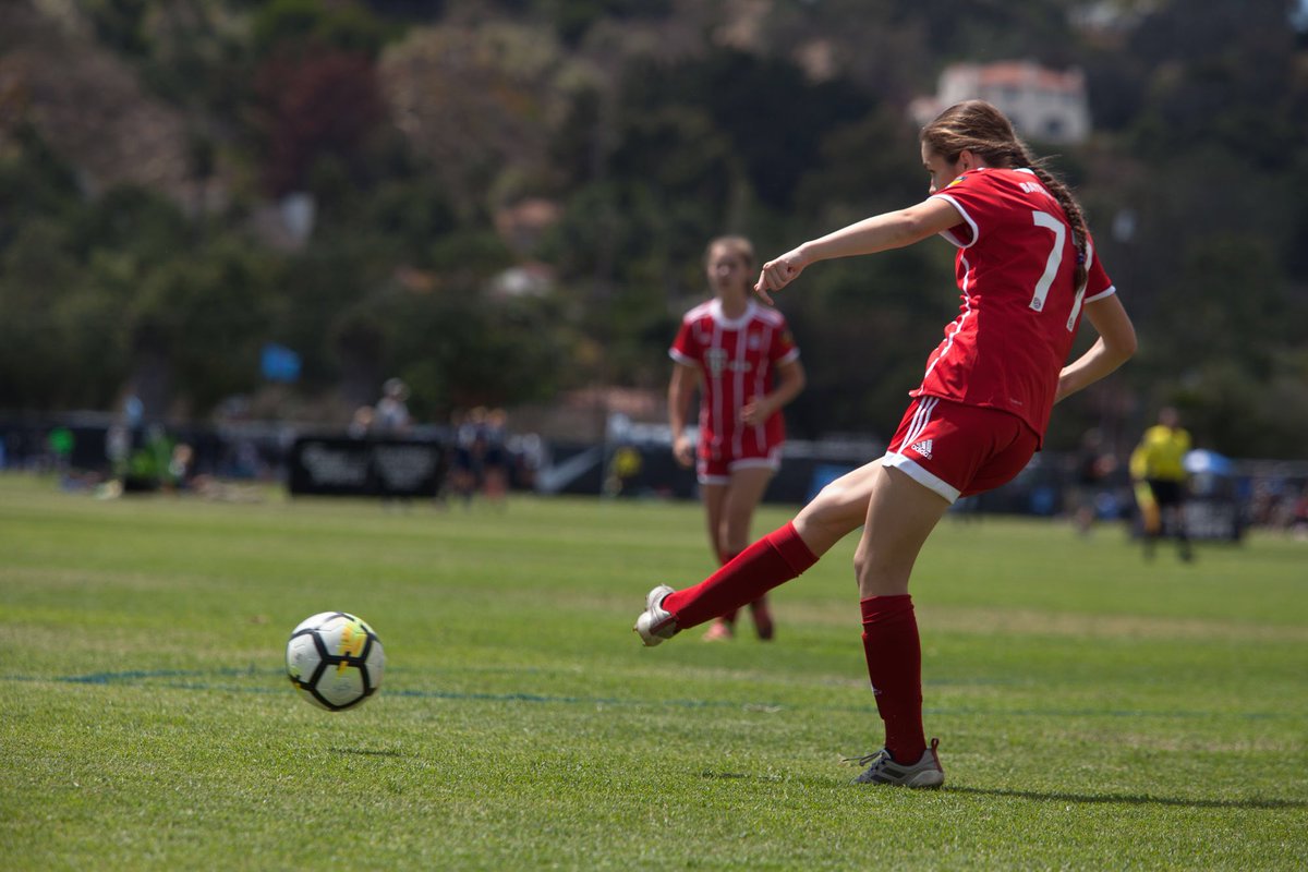 Hey AFC! Tag us in your posts and stories this weekend. Good luck in your games ⚽️!
...
#afcsoccer #almadensoccer #weekend #soccer #NorCal