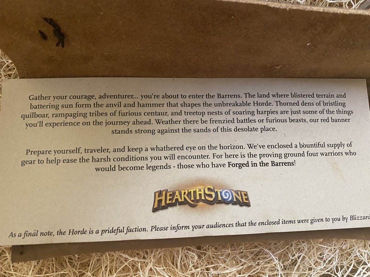 Eldorian's tweet photo. Alright - let’s see what’s in the box (my house is gonna have straw everywhere) https://t.co/ggfY4C0LBc