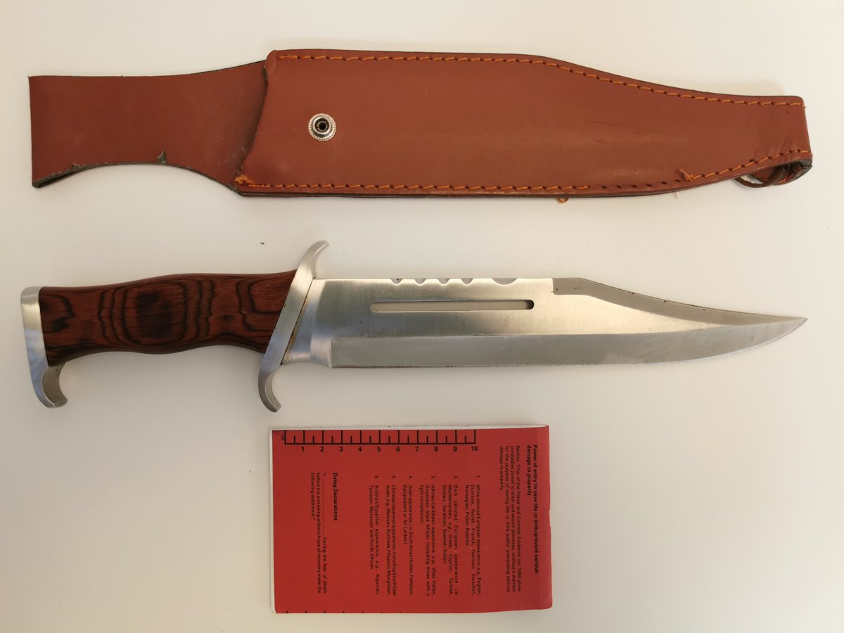 MPSBexley's tweet photo. Officers from Bexley Neighbourhood Tasking Team stopped an 18 year old male in Sidcup. Upon being searched he was found in possession of a large hunting knife and was arrested for possession of an offensive weapon. He is currently in police custody. #knifecrime #goodstop https://t.co/aVvaVo0avN