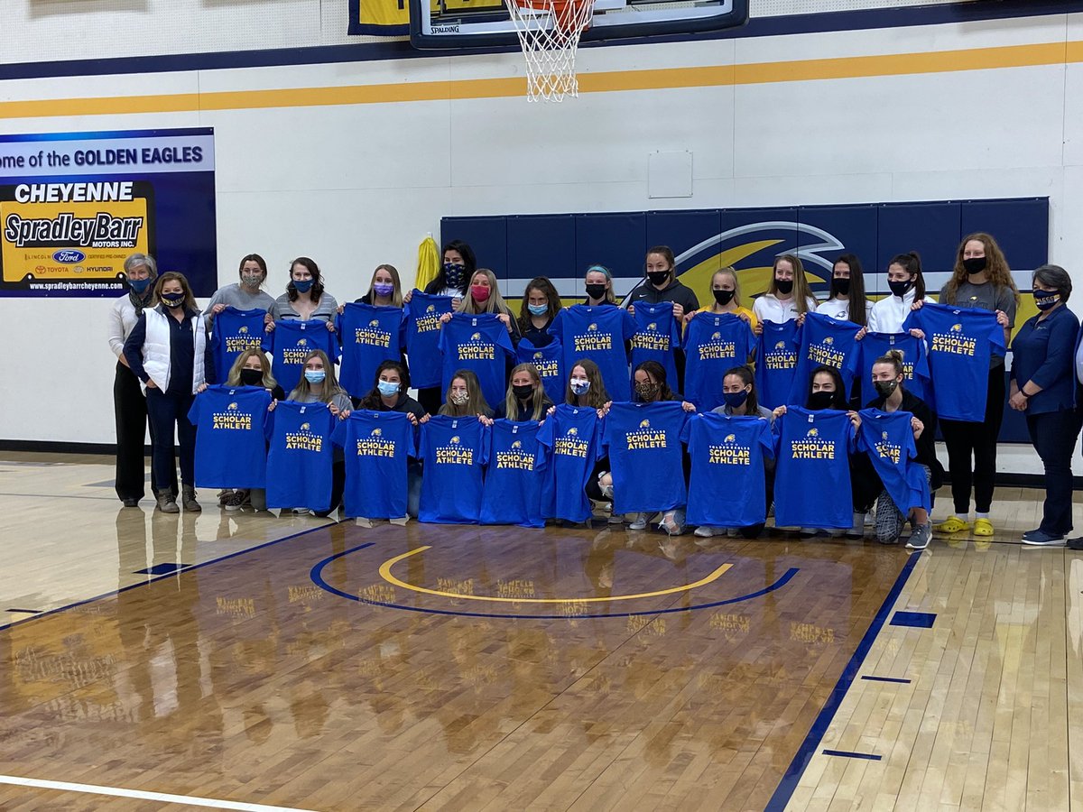 LCCC_VPSS's tweet photo. LCCC Scholar Athletes! So Proud! https://t.co/9pG8ssVCUX