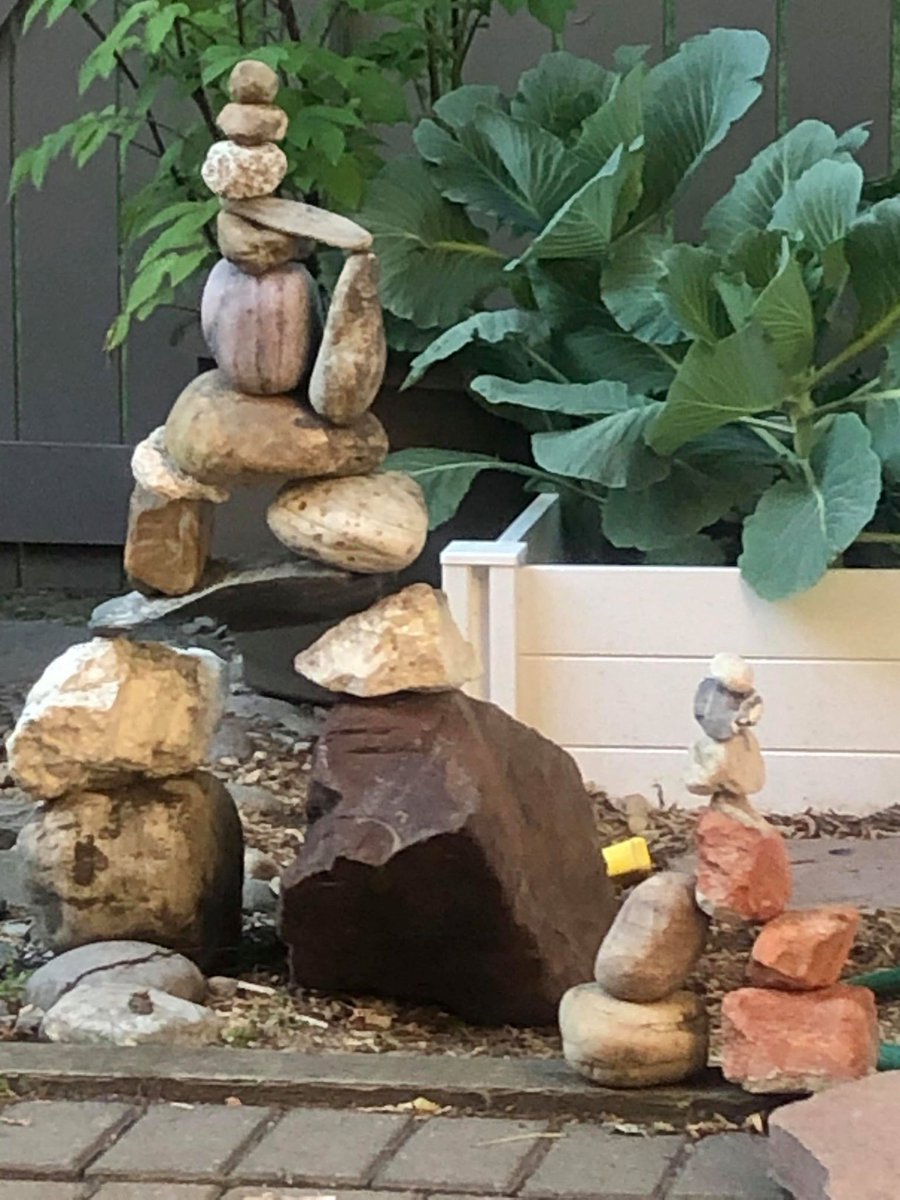master_neofelis's tweet photo. The momentary glimpses of life,  the beauty of individual thought patterns, expressive creativity and communicative actions - this is what today has revealed. Love and perseverance 
- sᴉlǝɟoǝu https://t.co/s86mgBSlbC
