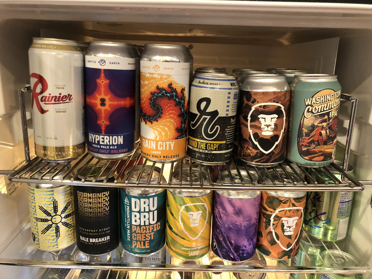 Epic lineup of <a href="/AslanBrewing/">Aslan Brewing Co.</a> and <a href="/fremontbrewing/">Fremont Brewing</a> ready to go for the weekend