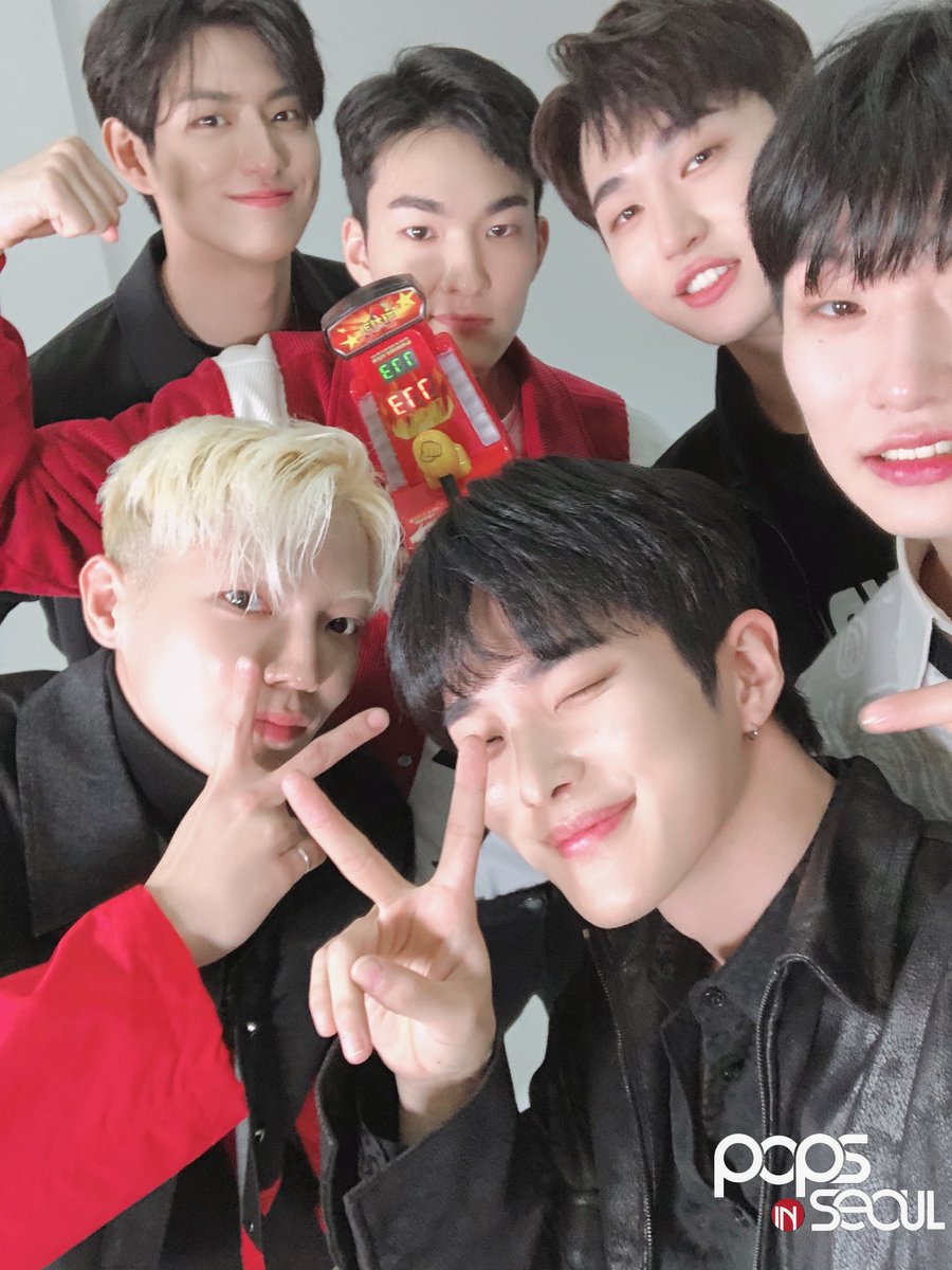 Pops in Seoul tweet media