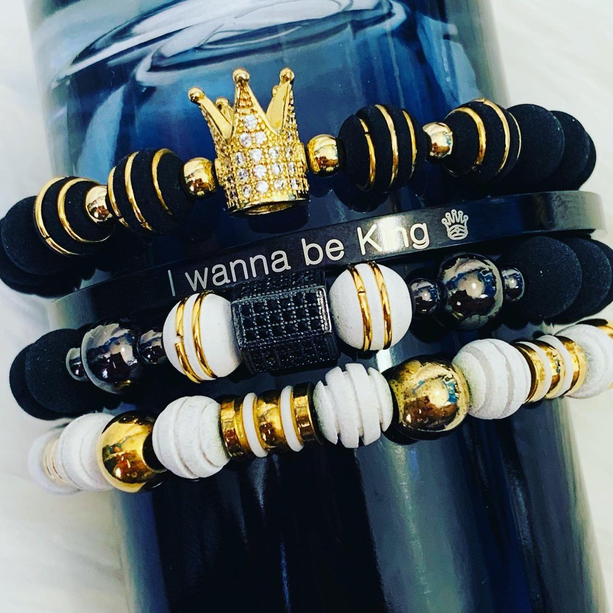 outrageousjavi's tweet photo. Celebrating Yoongi Month. Decided to make some Shadow inspired Jewelry.
All hand made with imported beads from Colombia 🇨🇴.
https://t.co/CmDKonVtz0
#YOONGI #BTS_twt #btsshadow #mapofthesoul7 #minyoongi #BTSARMY #BANGTAN https://t.co/RntYHy8o3G