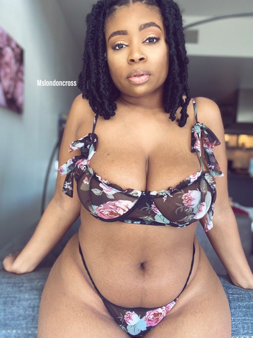 Natural body moment https://t.co/02Lgxri4uK<a href="/tag/ass"class="tags"><span>#ass</span></a>