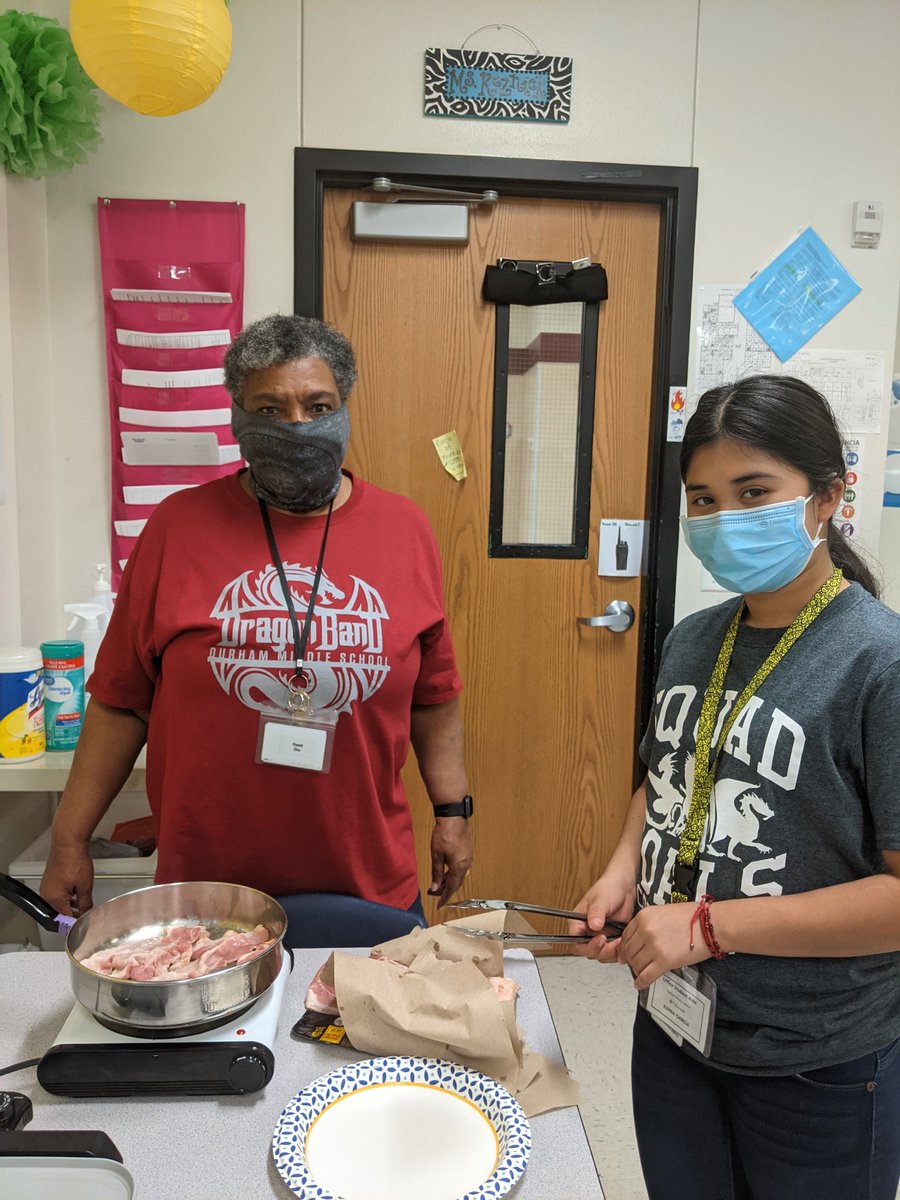 Ms.Reznick tweet media