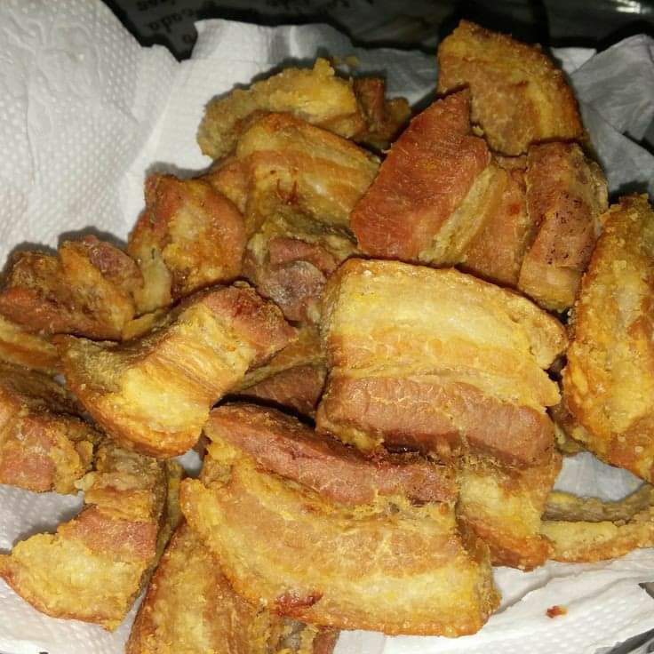 PaulRincon10's tweet photo. Donde están las personas que aman los chicharrones 🤤❤️ https://t.co/fqGCEUbFwu
